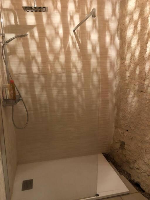 Nuit Insolite Dans Une Troglodyte ! Villa Nazelles-Negron Exterior foto